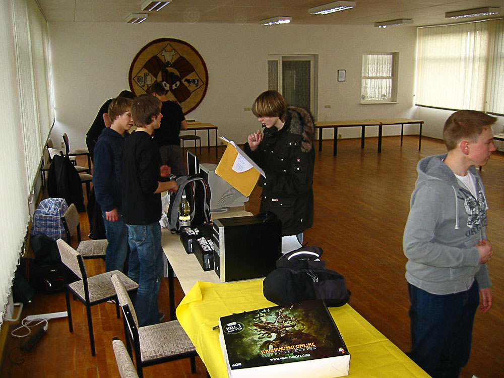 4. Grosse LAN (1)